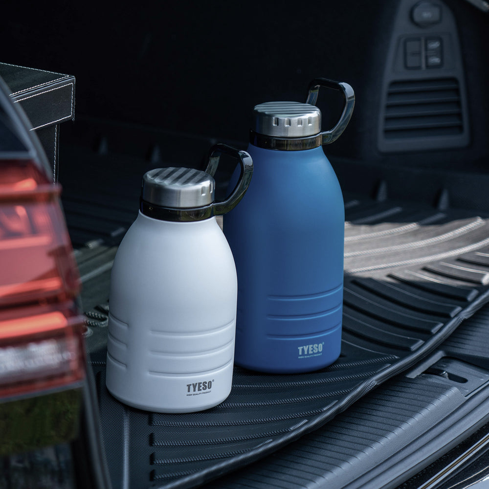 Tyeso Double Wall 1.9Lit Water Bottle